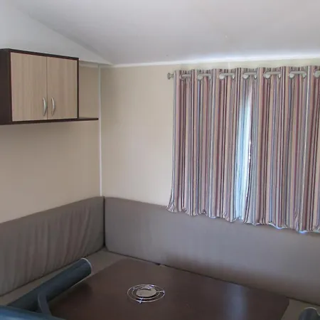 Mobil 3 Ch Kamp alanı Saint-Georges-de-Didonne