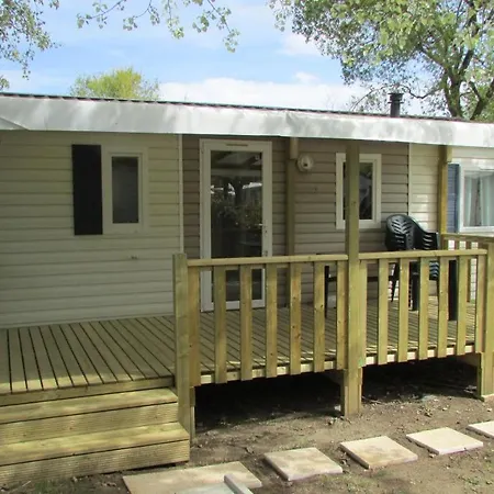 Mobil 3 Ch Kamp alanı Saint-Georges-de-Didonne